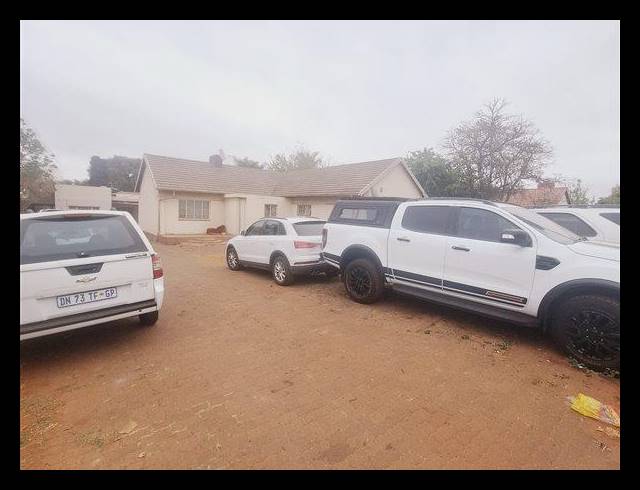 3 BEDROOM HOUSE FOR SALE IN RHODESFIELD